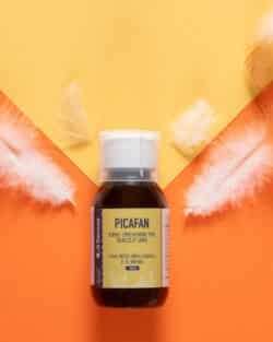 PICAFAN contient les éléments nutritionnels nécessaires lors des phénomènes de mue, de picage ou de convalescence