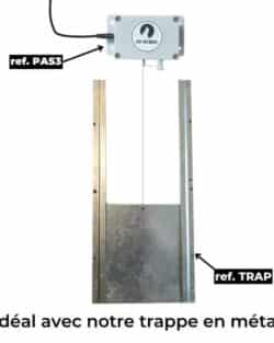 Ensemble de 2 rails et 1 trappe pour sécuriser l’entrée de votre poulailler.