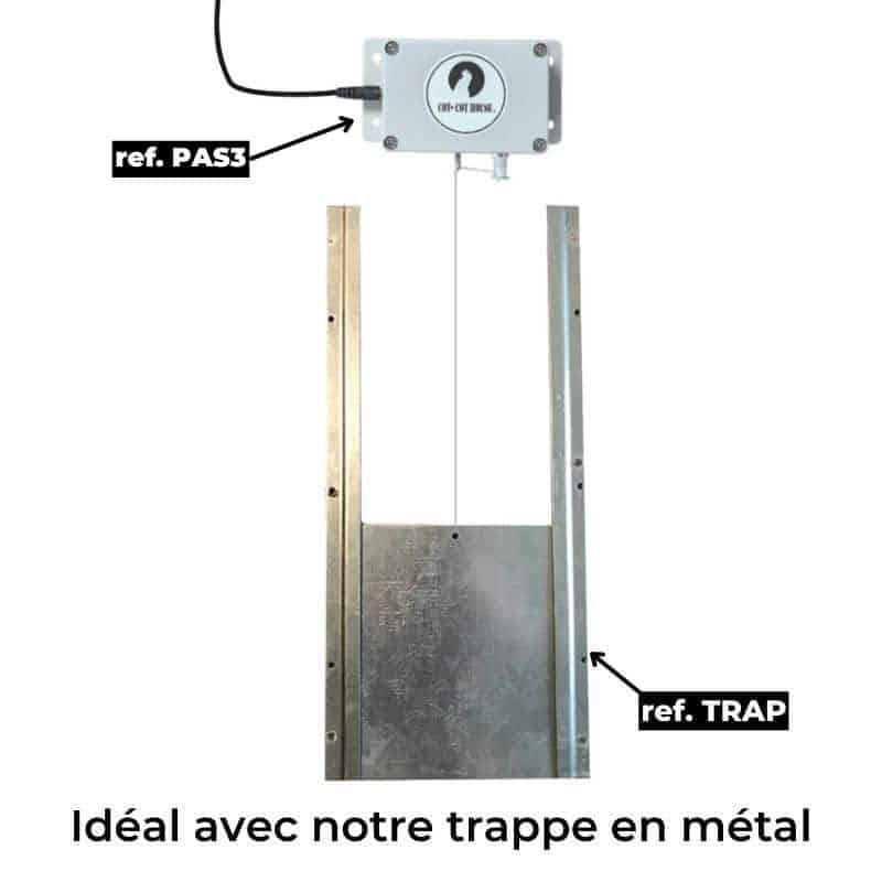 Ensemble de 2 rails et 1 trappe pour sécuriser l’entrée de votre poulailler.